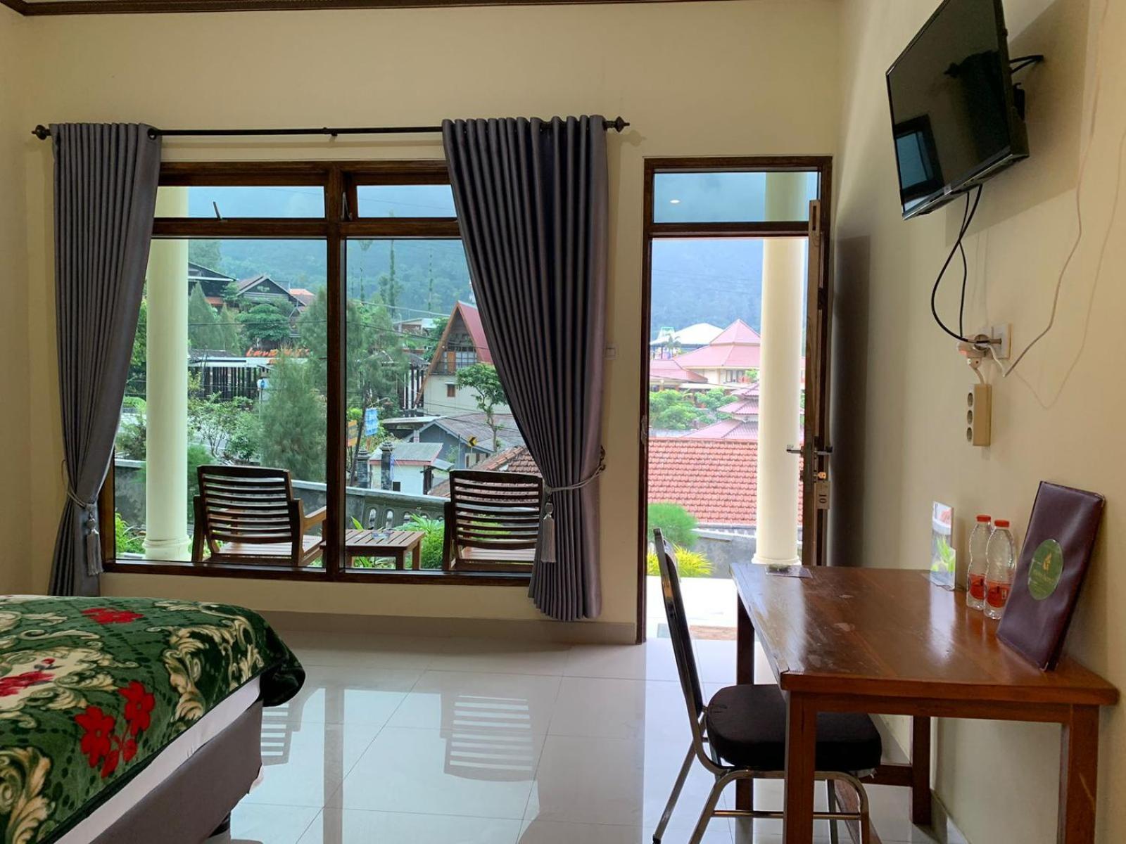 Gubuk Ndeso Bromo Apartment Exterior photo